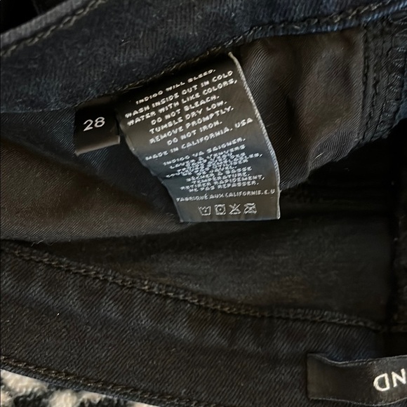 J Brand Black Blackout Denim Skinny Jeans with Raw Hems - Size 28 - Picture 3 of 11